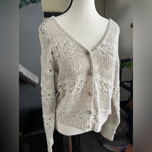 Jessie Crochet Cardigan - Picture 8 of 11